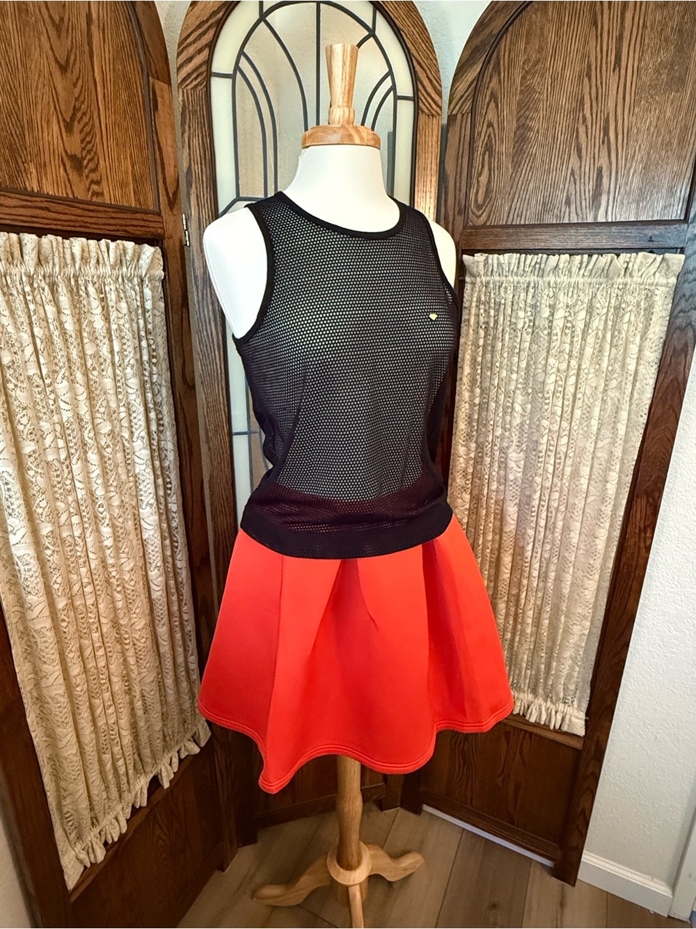 Black Diamond Supply Co. Mesh Tank